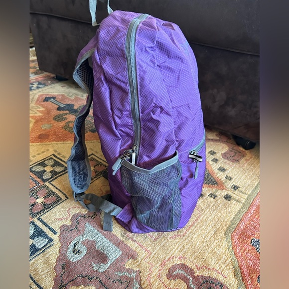 Lightweight Packable Convertible Backpack - Zomake - Joy of Life - Picture 4 of 6